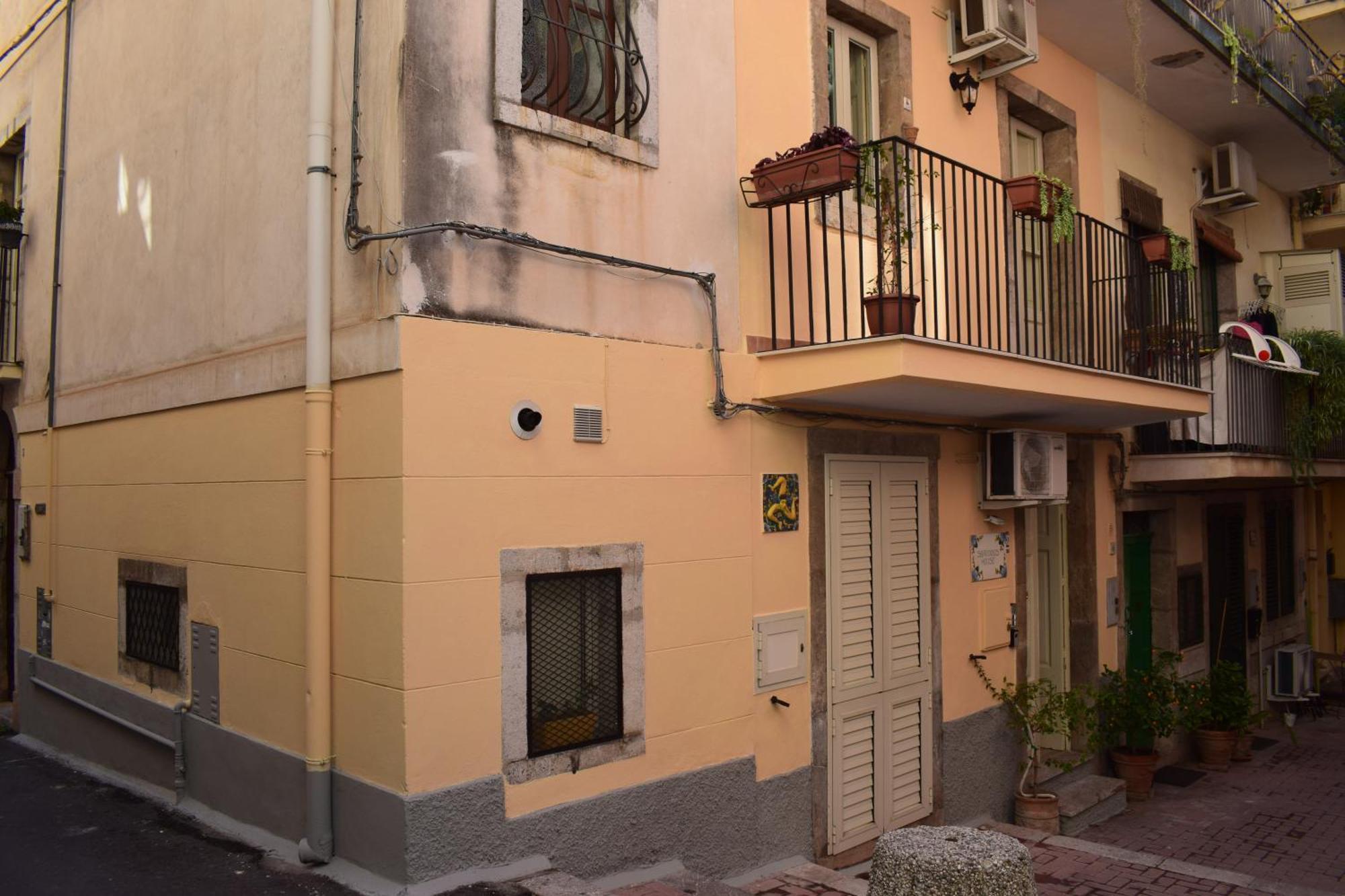 Sbiriddu'S House Apartment Таормина Екстериор снимка