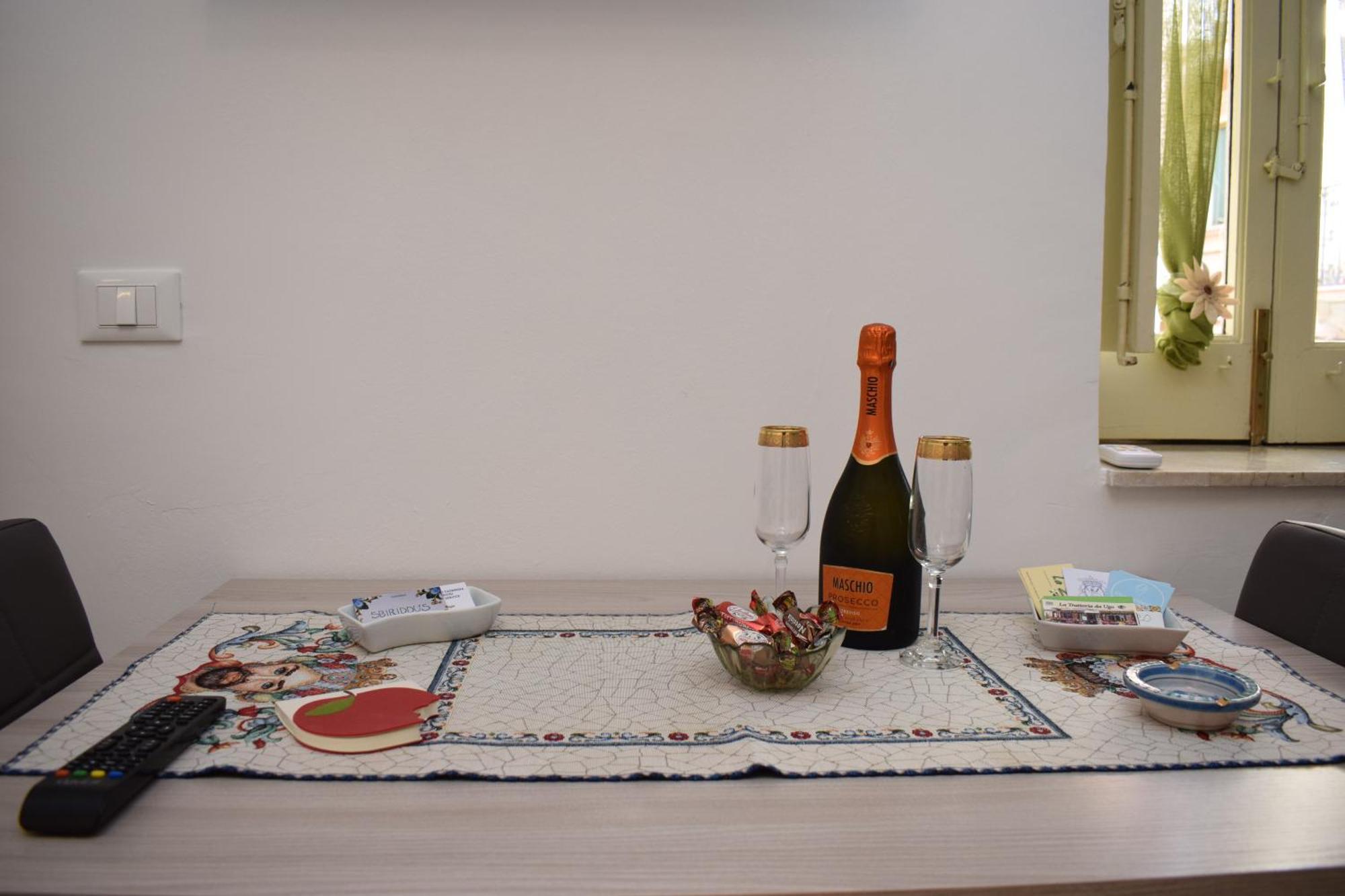 Sbiriddu'S House Apartment Таормина Екстериор снимка